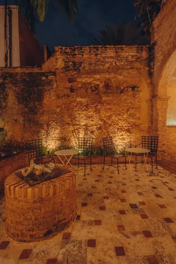 ****  Luca Hotel Santo Domingo Dominican Republic